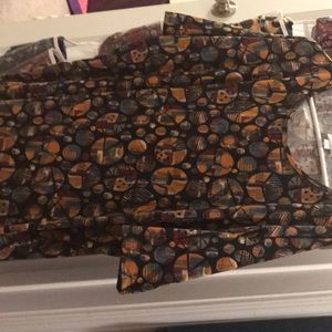 Lularoe medium Irma